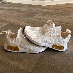 Adidas NMD R1 Off white